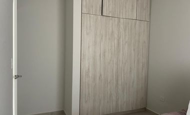 VENTA CASA EN ZAKIA, CONDOMINIO FRENTE A PLAZA COMERCIAL