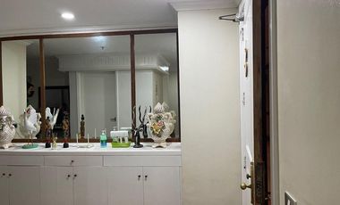 Fully furnished 3 bedroom unit for sale in Renaissance 2000 near Tektite, Podium Mall, Estancia, Capitol Commons, Ortigas and 30th Mall
