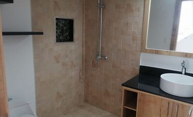 Casa por estrenar sector Capelo valle los chillos 4 habitaciones, 160m2