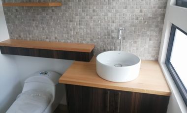 Casa por estrenar sector Capelo valle los chillos 4 habitaciones, 160m2