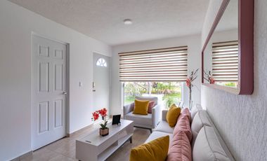 Casa en Venta con alberca de 3 recamaras a 15 minutos de Cuernavaca, en Emiliano Zapata Morelos