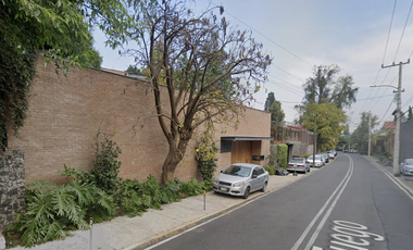 Casa en Venta en calle Fuego,  Jardines del Pedregal, Álvaro Obregón CDMX