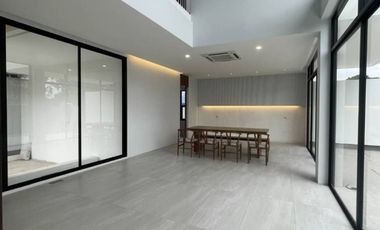 Sale Home office. สร้างใหม่ พร้อมสระว่ายน้ำ เส้นถนนคันคลอง สุเทพ ด้านหลังมหาวิทยาลัยเชียงใหม่