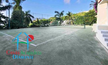 Hermosa casa en renta vacacional. Con alberca privada, vista al mar y cancha de tenis