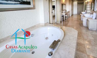 Hermosa casa en renta vacacional. Con alberca privada, vista al mar y cancha de tenis
