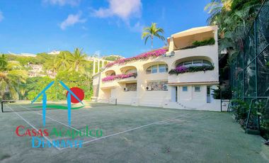Hermosa casa en renta vacacional. Con alberca privada, vista al mar y cancha de tenis