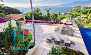 Hermosa casa en renta vacacional. Con alberca privada, vista al mar y cancha de tenis