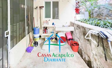 Hermosa casa en renta vacacional. Con alberca privada, vista al mar y cancha de tenis