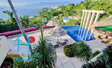Hermosa casa en renta vacacional. Con alberca privada, vista al mar y cancha de tenis