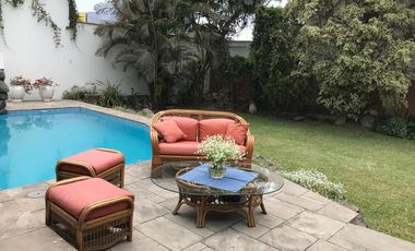 Casa moderna con piscina Arq Malachowsky