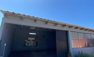 CASA DE 3 AMBIENTES  CON GRAN PATIO  Y QUINCHO, LAS TONINAS