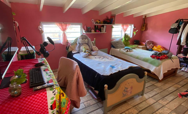 CASA DE 3 AMBIENTES  CON GRAN PATIO  Y QUINCHO, LAS TONINAS