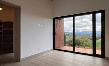 44890 Casa en arriendo en el sector Carmen de Viboral