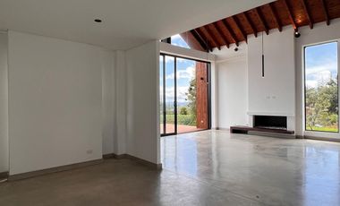 44890 Casa en arriendo en el sector Carmen de Viboral