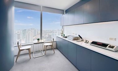 Private office space for 1 person in Regus PBCom Tower