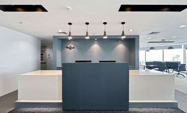 Private office space for 1 person in Regus PBCom Tower