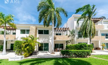 Casa amueblada en Renta, Residencial Isla Dorada, Cancún Quintana Roo.