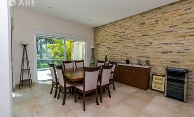 Casa amueblada en Renta, Residencial Isla Dorada, Cancún Quintana Roo.