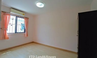 2 storey townhome for sale in The Connect Suvarnabhumi 2 project.