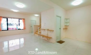 2 storey townhome for sale in The Connect Suvarnabhumi 2 project.