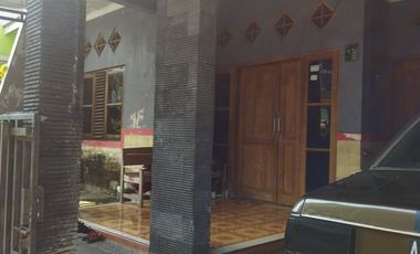 Jual Rumah Selatan Alun alun Sragen