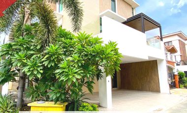 Four Bedroom 4BR House and Lot for Sale at Acacia Estate, Taguig