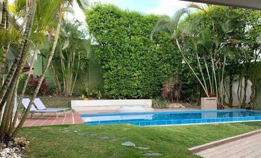 ESPECTACULAR CASA CAMPESTRE