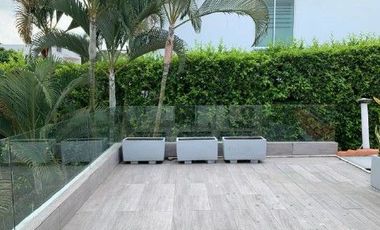 ESPECTACULAR CASA CAMPESTRE