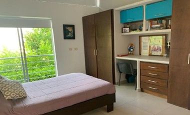 ESPECTACULAR CASA CAMPESTRE