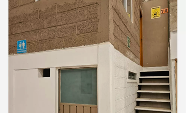 Oficinas con Terreno en Renta a 3.5 Km del AIFA