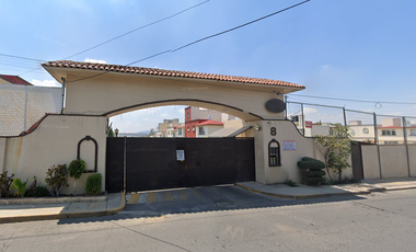 Casa en Venta en Remate, Col. San Isidro la Paz Nicolas Romero