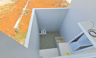 Di Jual Townhouse Depok 2 Lantai Murah 700 Jutaan Dekat Tol Sawangan Dekat Tol Desari Dekat Stasiun Depok Baru Dekat Stasiun Depok Lama Bebas Banjir D