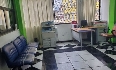 CASA COMERCIAL EN VENTA - SECTOR SOLANDA