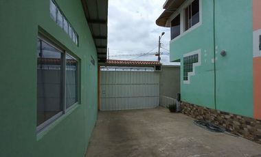 casa de venta en manta zona tierra dorada