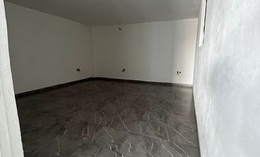 Amplio local en venta cerca de avenidas principales