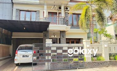DIJUAL RUMAH SEMI VILLA 2 LANTAI IMAM BONJOL PEMECUTAN KLOD DENPASAR, BALI