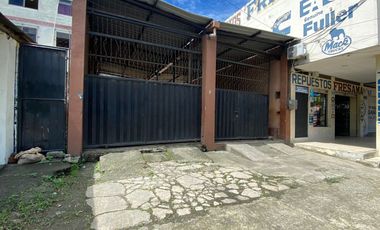 Casa en Venta Frente al Terminal Terrestre de Portoviejo