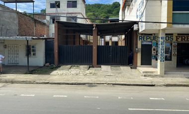 Casa en Venta Frente al Terminal Terrestre de Portoviejo