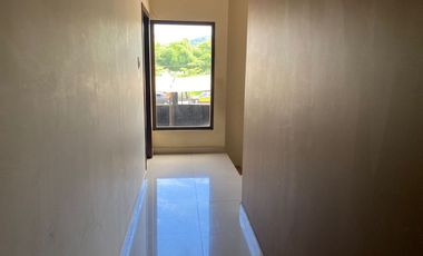 Casa en Venta Frente al Terminal Terrestre de Portoviejo