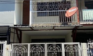 Townhouse for sale, Soi Pho Pan, Ratchadaphisek 3, Rama 9, New CBD, near the expressway/50-TH-66042.