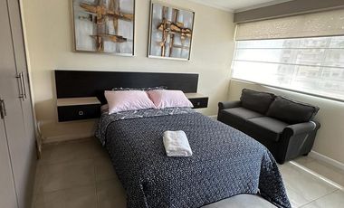 En venta suite amoblada en Riverfront 2 en Puerto Santa Ana