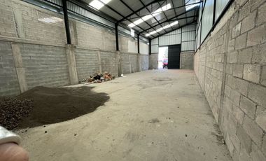 BODEGA EN RENTA CON UN AREA DE 197 M2. AV AMERICA Y PANAMA METROPOLIS 2 TARIMBARO MICH.