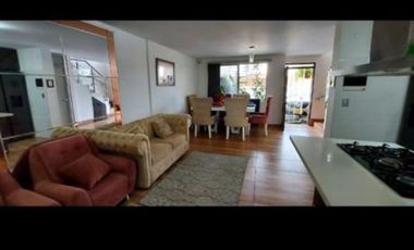 VENTA CASA ESQUINERA CONJUNTO CERRADO ZARAGOZA