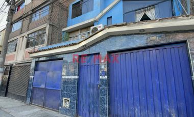 Vendo Casa (local comercial y Dpto) En Zarate. Excelente Ubicacion