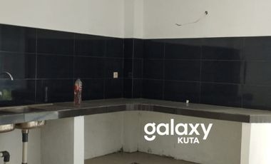 DIJUAL RUMAH SEMI VILLA 2 LANTAI DI TUKAD BATANGHARI PANJER DENPASAR, BALI