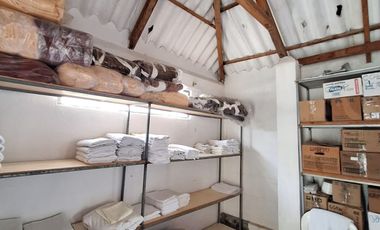 VENTA HOSTERÍA SECTOR TONSUPA - ESMERALDAS