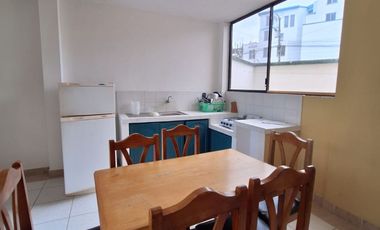 VENTA HOSTERÍA SECTOR TONSUPA - ESMERALDAS