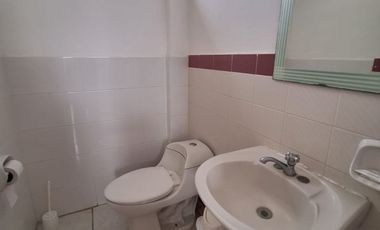 VENTA HOSTERÍA SECTOR TONSUPA - ESMERALDAS