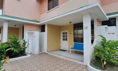 VENTA HOSTERÍA SECTOR TONSUPA - ESMERALDAS