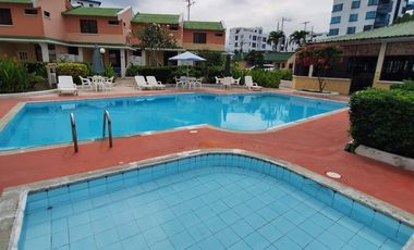 VENTA HOSTERÍA SECTOR TONSUPA - ESMERALDAS